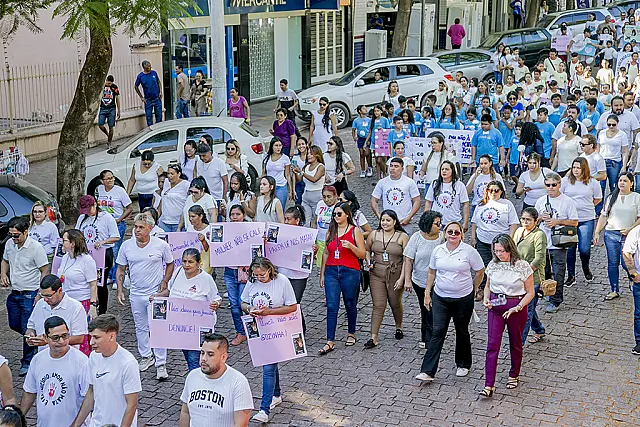 Corumbá mobiliza-se contra o feminicídio em Caminhada pela Paz