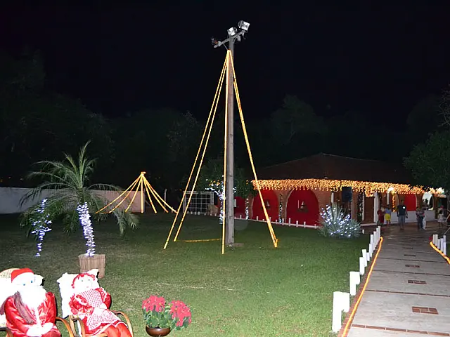 Em clima de Natal, Clube dos Médicos conta até com Papai Noel