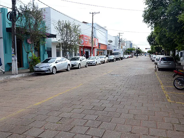 Homem sofre furto dentro de agência bancária no Centro de Aquidauana