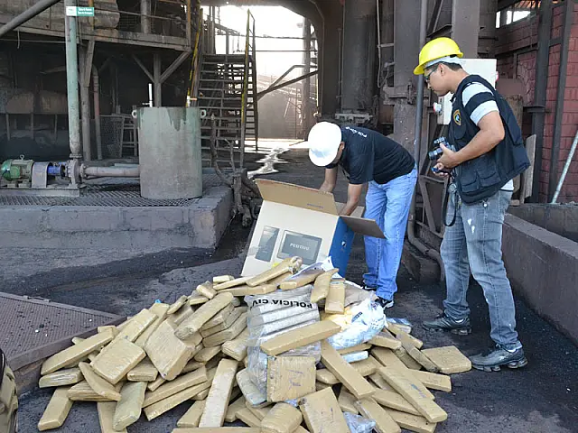 Polícia Civil de Anastácio incinera 200 quilos de drogas