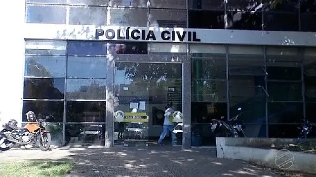 Motorista de caminhão é flagrado embriagado na BR-262