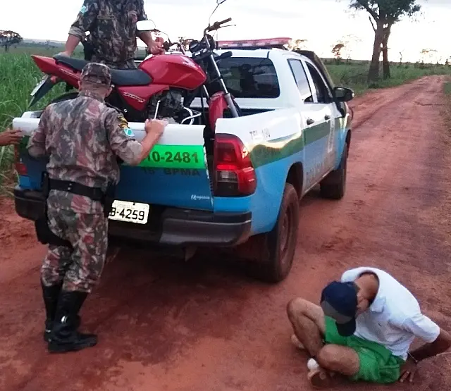 PMA prende jovem e recupera motocicleta furtada em Naviraí