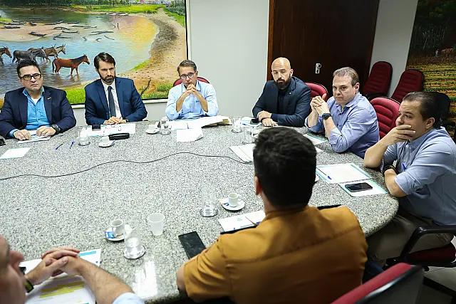 Instituições discutem medidas para prevenir incêndios no Pantanal