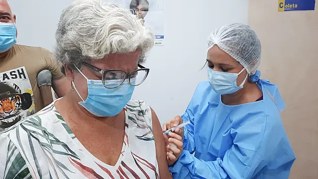 Capital volta atrás e flexibiliza o uso de máscaras