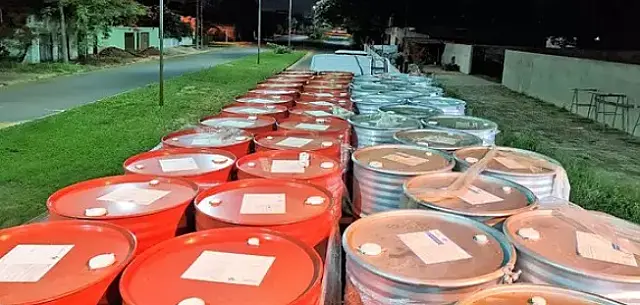 Caminhoneiro é preso por transportar carga perigosa sem autorização em Naviraí
