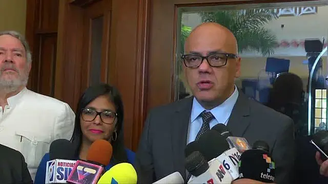 Acusado de envolvimento, governo brasileiro nega envolvimento em ataque na Venezuela
