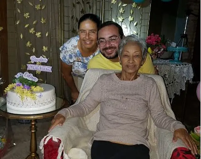 Poucos dias após ganhar festa drive thru, Dona Edna falece em Aquidauana