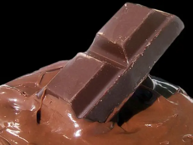 Chocolate e exercício podem reduzir índice de massa corporal