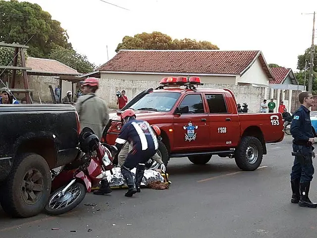 Acidente deixa duas mulheres feridas em Anastácio