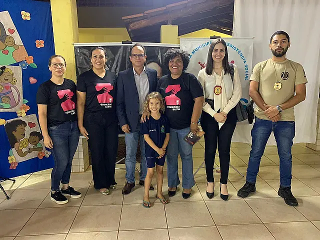 Delegada ministra palestra sobre feminicídio em Anastácio