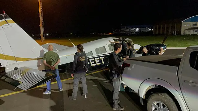 PF apreende quase meia tonelada de cocaína em aeronave