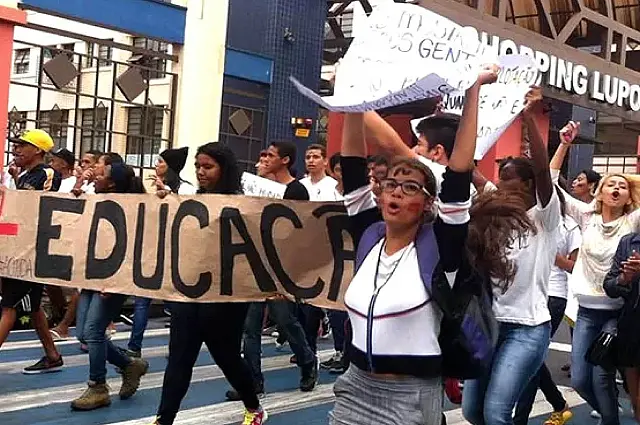 Dia do estudante é marcado por mobilizações em todo o país