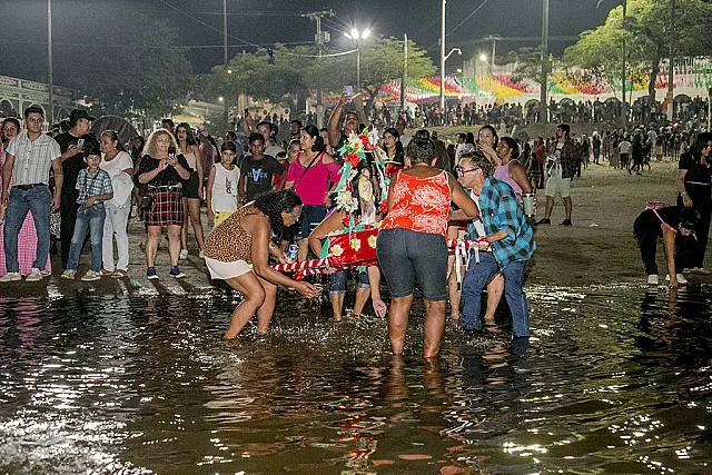 Arraial do Banho de São João atraiu 90 mil pessoas