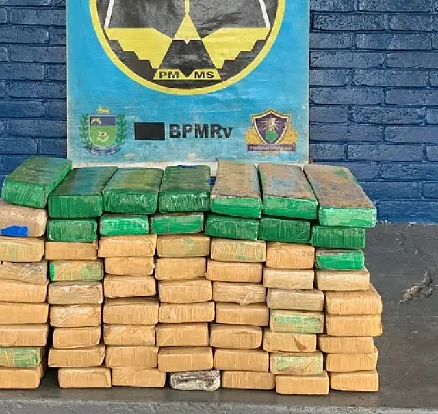 Traficante é presa e carga de droga avaliada em R$ 120 mil é apreendida em Amambai