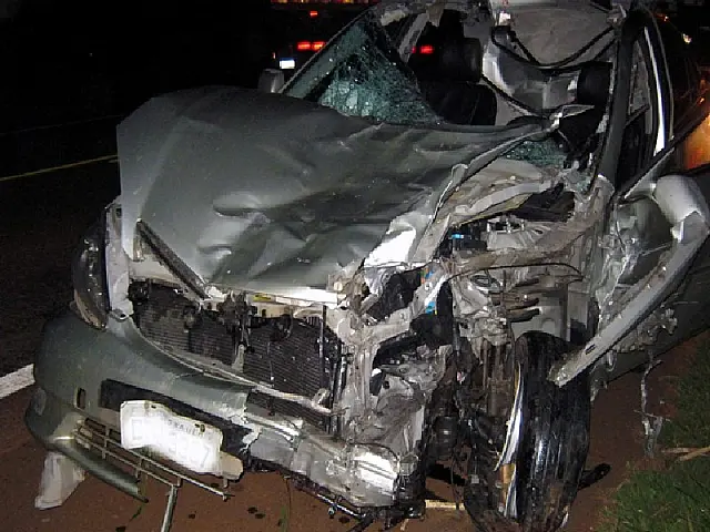 Médico fica em estado grave após atropelar uma vaca