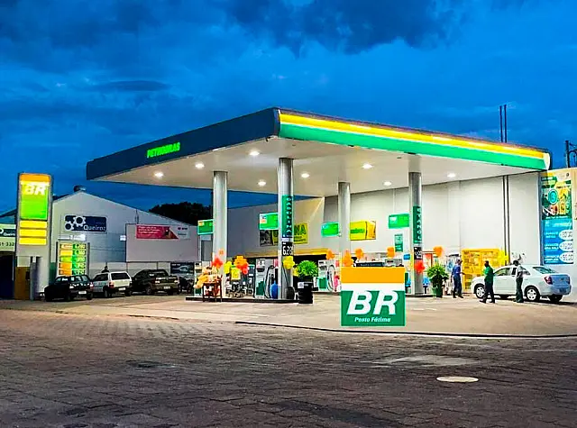 Posto Fátima passa a atender 24h com super conveniência e equipe preparada