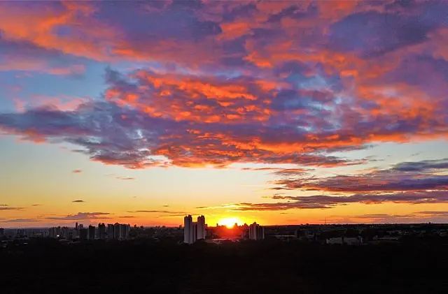 Final de semana tem previsão de tempo quente e seco