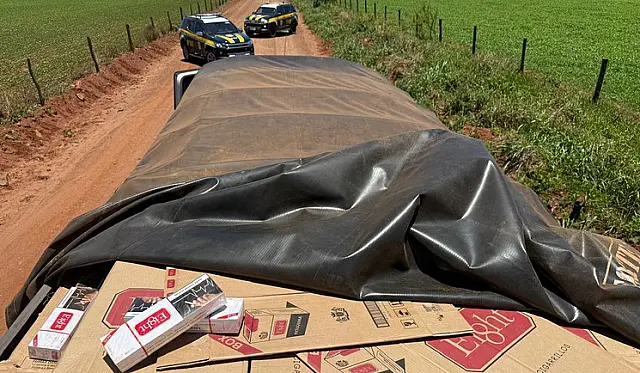 PRF apreende 300 mil maços de cigarros contrabandeados em Campo Grande