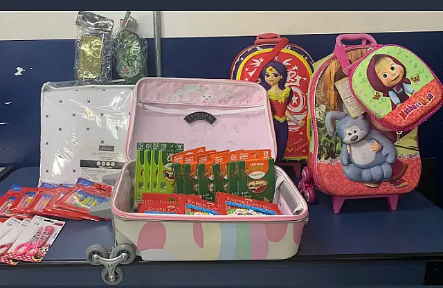 Polícia prende mulheres por furto e receptação de materiais escolares