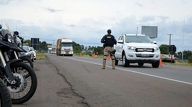 Rodovias federais registraram três mortes e 19 acidentes no feriadão em MS