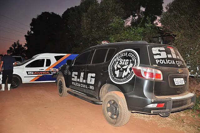Marido de mulher que morreu asfixiada é socorrido após passar mal