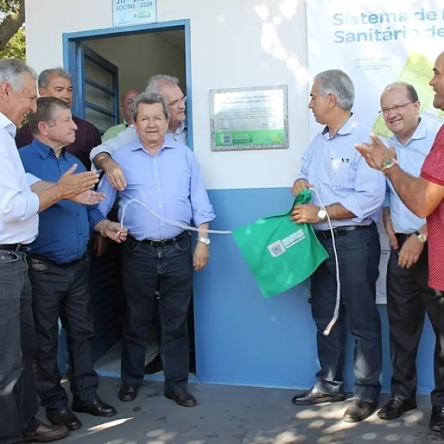 Governador entrega Estação de Tratamento de Esgoto em Jateí