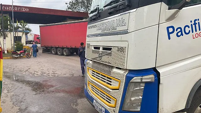 Bolivianos fecham fronteira em protesto ao adiamento do Censo Populacional