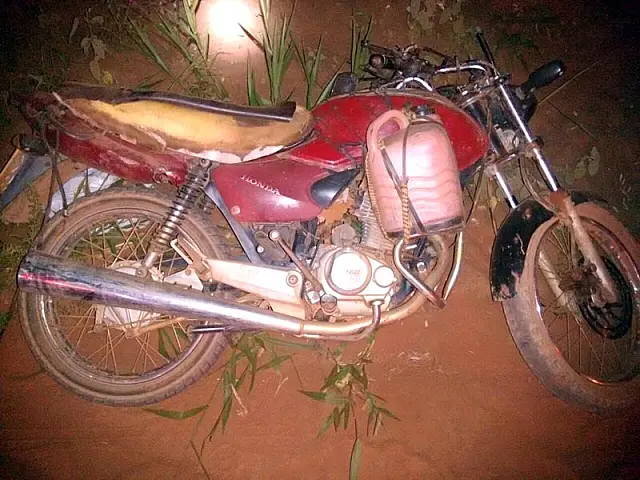 Motociclista perde controle da direção, cai sozinho e morre na Estrada Monjolinho