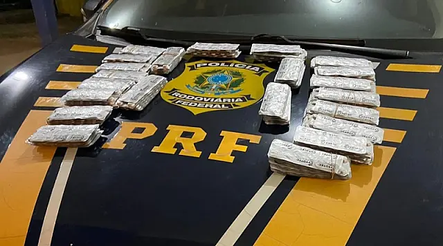PRF aborda motorista e encontra 3.080 medicamentos abortivos