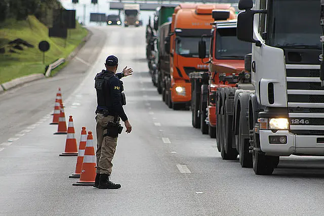 PRF registra redução de 6,8% no número de óbitos nas rodovias federais em 2016
