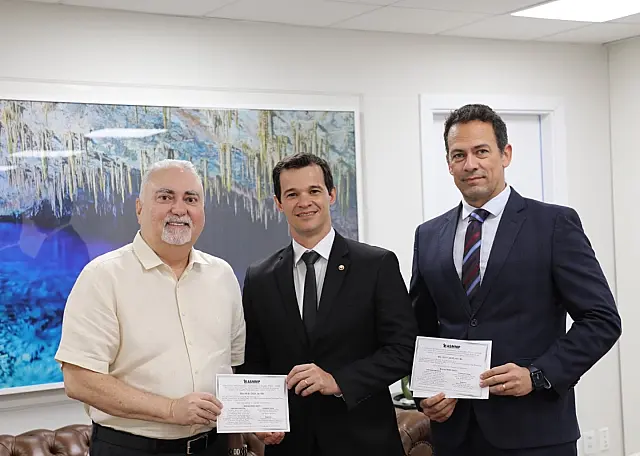Presidente do TJ recebe convite de presidente eleito da ASMMP