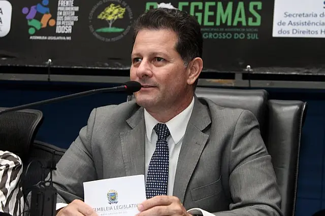 Integrantes da Frente Parlamentar da Avicultura tomam posse na terça-feira