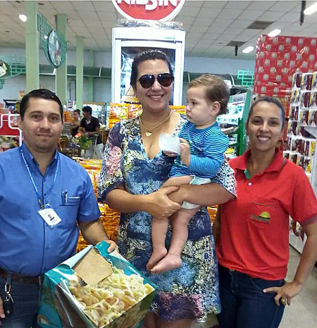 Supermercados Princesa sorteiam ganhadores da Promoção do Mês