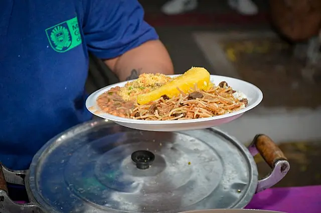 Feira da Estação reúne gastronomia, artesanato e música em Aquidauana