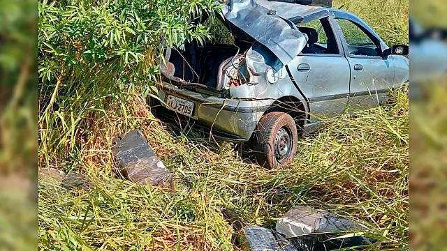Traficante capota carro e termina alvejado a tiros na MS-295