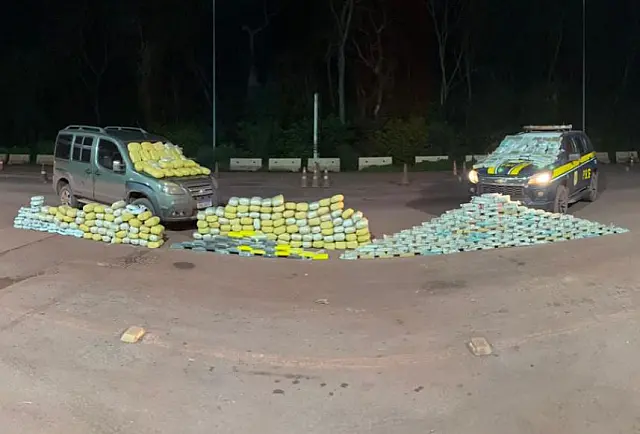 Perseguição na BR-262 termina com apreensão de mais de 480 kg de drogas em Corumbá