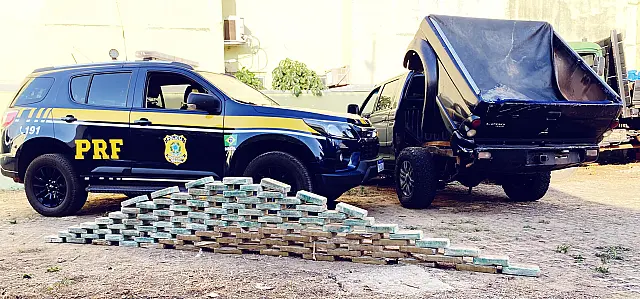 PRF apreende mais de 100kg de cocaína escondida em compartimento em Miranda