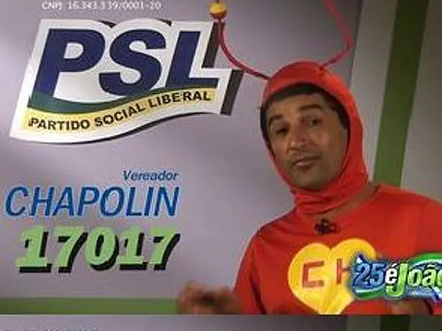 Chapolin, Batman e Robin são adversários nas eleições