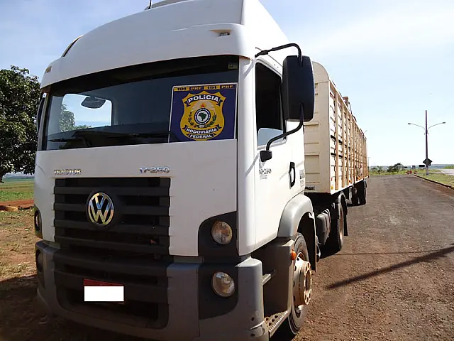 Motorista é preso com maconha e cocaína em MS