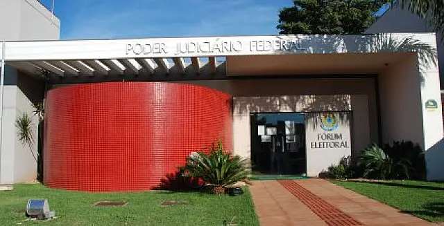 Eleições: colaboradores da Justiça Eleitoral serão vacinados contra a Covid-19