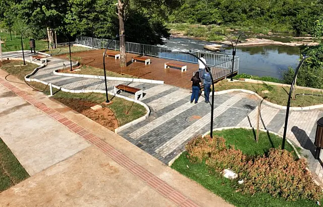 Ponto turístico é revitalizado e entregue à população de Rochedo