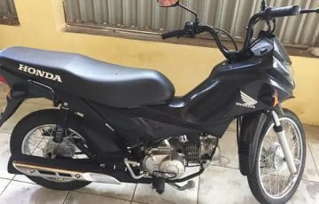 Homem vai dormir e tem moto furtada no quintal da residência em Anastácio