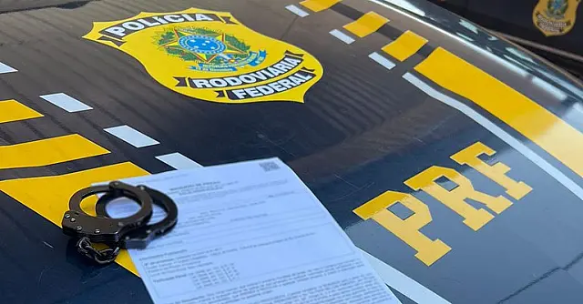 PRF e PC prendem dupla suspeita de cometer diversos crimes em Dourados