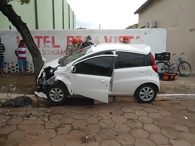 Acidente deixa ciclista ferida no Centro de Aquidauana