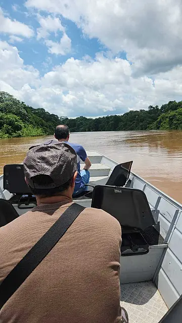 Filho cumpre último desejo dos pais e lança cinzas no Rio Aquidauana