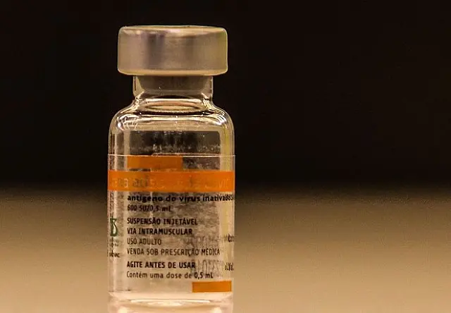 Anvisa realiza reunião para definir se Coronavac pode ser aplicada em crianças e adolescentes