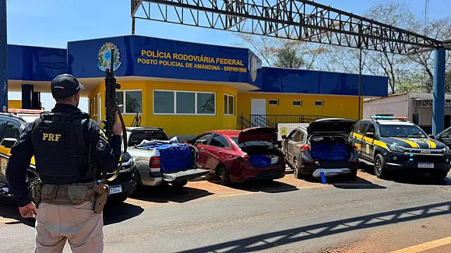 PRF apreende 1,1 tonelada de maconha e prende suspeitos em MS