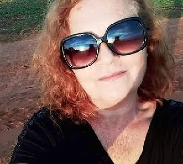 Mulher morre após colisão entre carro e animal na BR-267