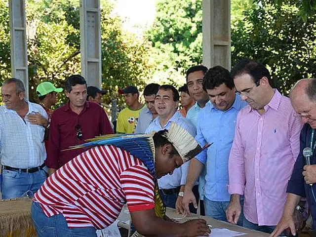 Agraer entrega sementes e combustível para aldeias indígenas de Aquidauana