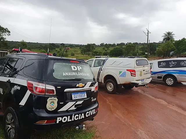 Polícia Civil, com apoio da PM, prende envolvidos em triplo homicídio ocorrido em Anaurilândia